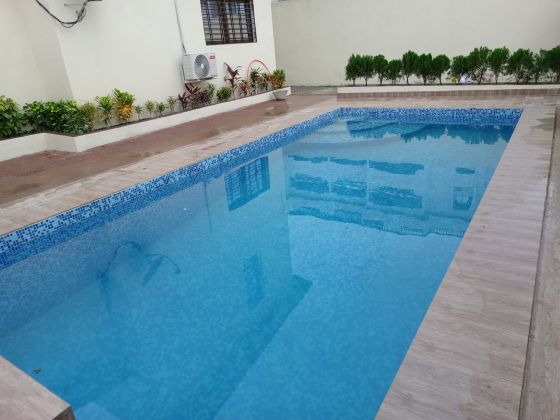 Residenza ammobiliata 5 locali (possibilità di avere qualche camera ...