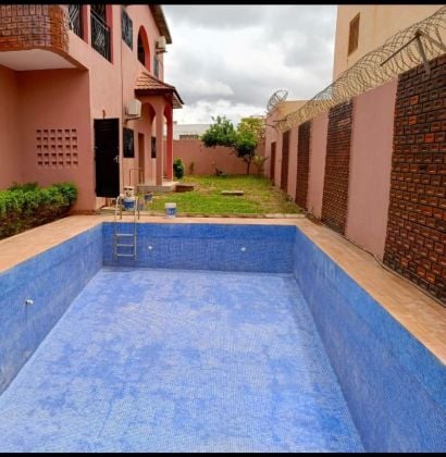 Duplex for rent in Ouaga zone B