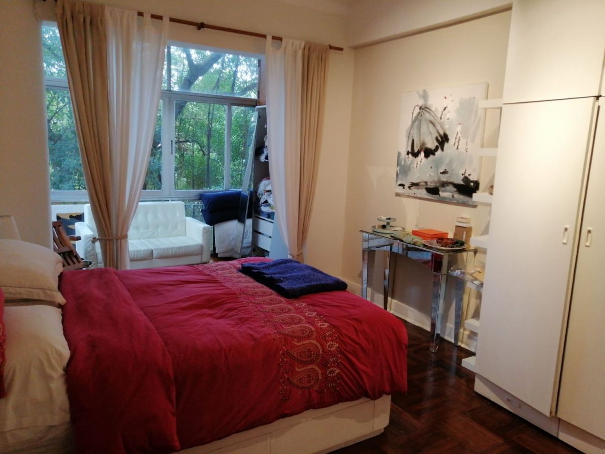 Spacious bright mid-levels apt ~1500 ft2, Flat share Hong Kong - Expat.com