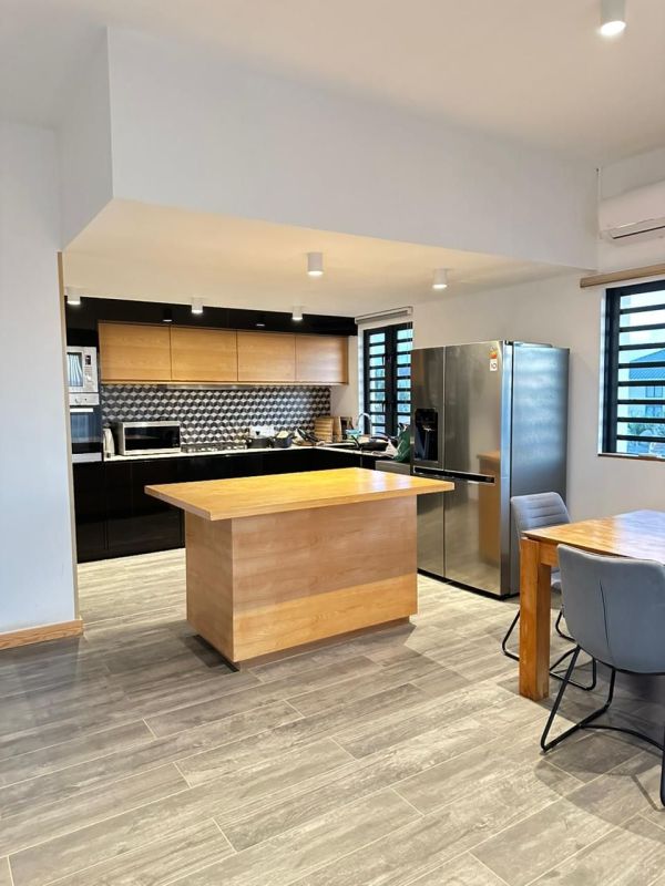 Villa for sale in the anna garden estate flic en flac ref th24sk/ne