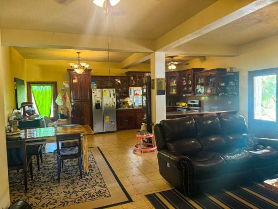 Cozy 3 Bedroom | 2 Bathroom Countryside Home, Corozal, Belize