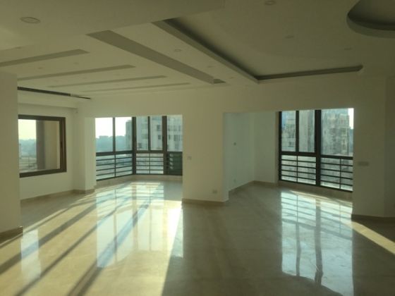 New apartment for rent in Achrafieh near Lycee Francais 3/4 bedrooms