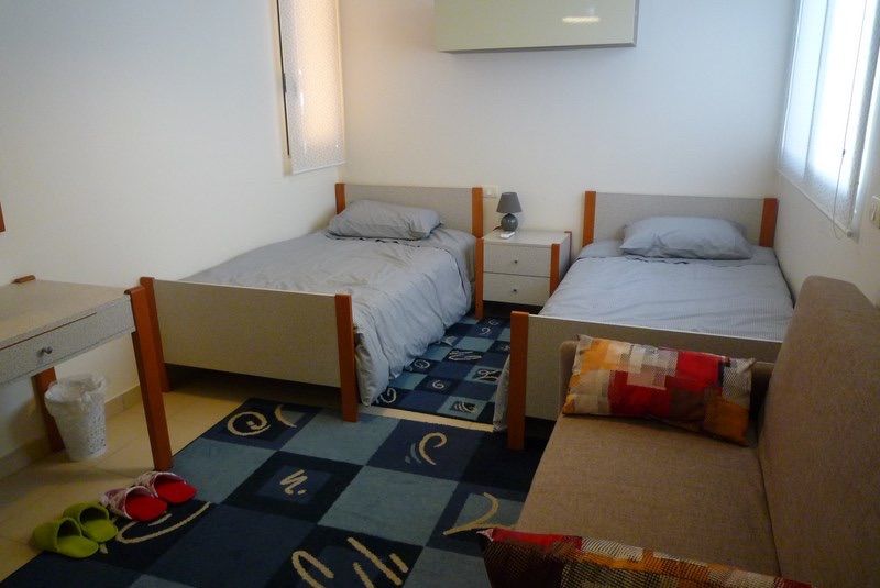 Appartement meuble a louer a achrafieh 3 chambres a coucher