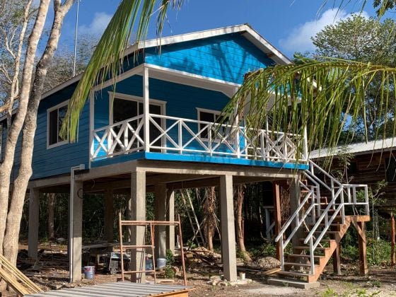 2 maisons neuves sur un terrain d'un quart d'acre à vendre à ...