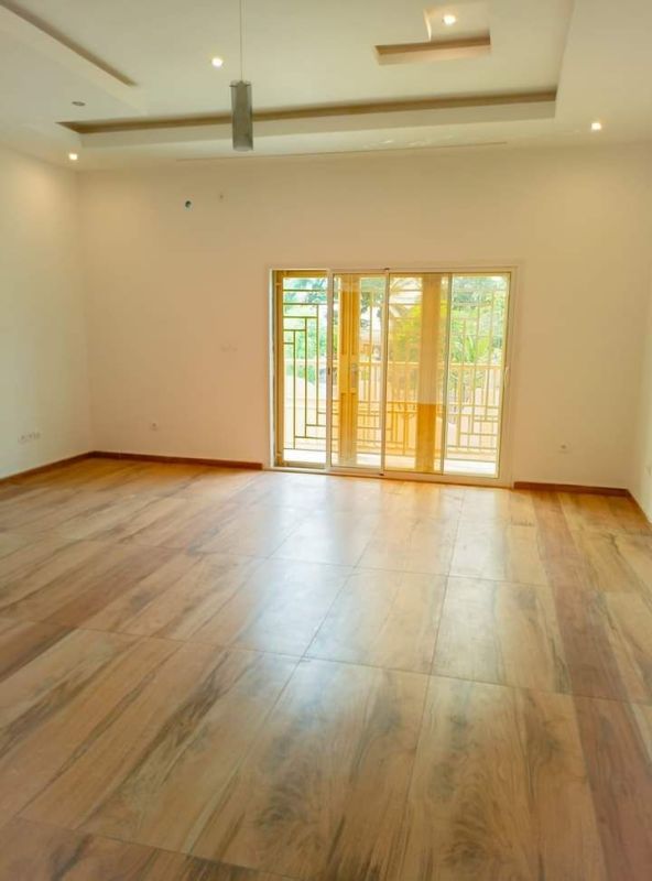 Villa duplex à louer , Maison à louer Owendo, estuaire Gabon