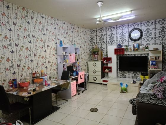 ONE BED ROOM FULLY FURNISHED AVAILABLE FOR SHARING