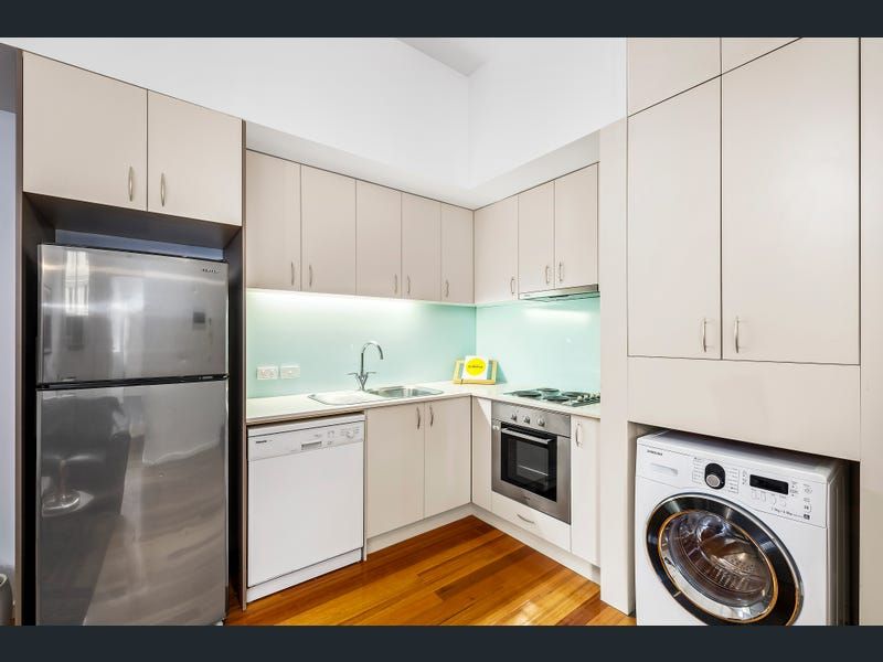 Studio Room for Rent in 113 Jurong East Street13(S)600113