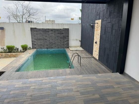 À vendre duplex 8 pièces + piscine cocody riviera faya ...