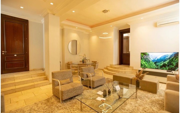 Clayhall: 3 Bedroom Luxury Residence