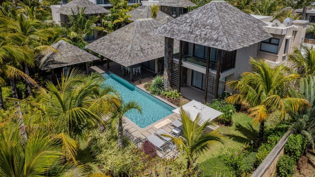 Villa con 3 Camere da Letto in Suite con Intimo Giardino Tropicale