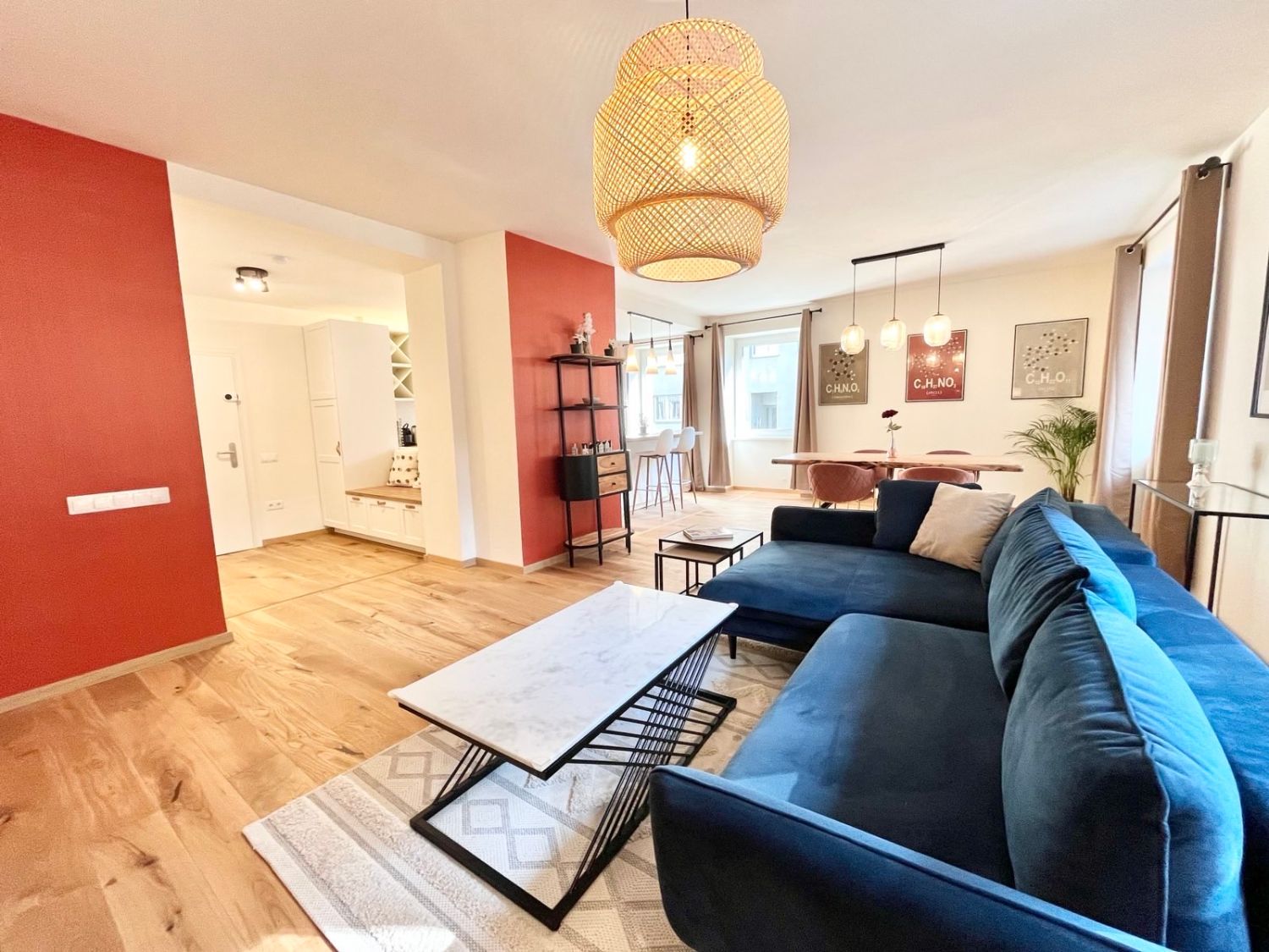 4-Bedroom / 2.5 Bathroom Renovated, Furnished by Belvedere Gardens