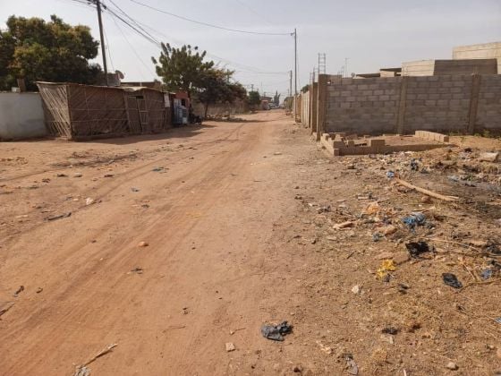 Parcelle de 346m2 en vente à Karpala à 50mètres du ...