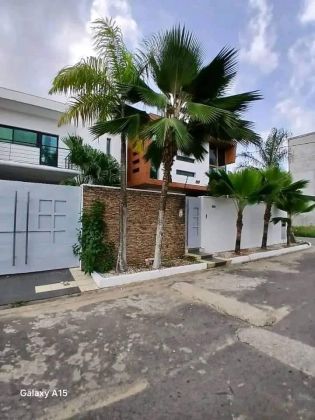 Villa duplex en vente Angré 