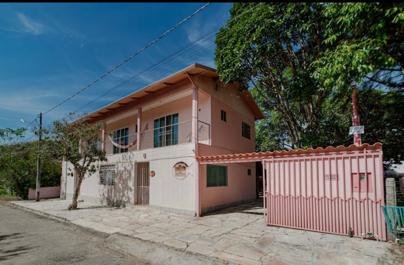 Grand appartement 2 chambres suites à Abadiania 