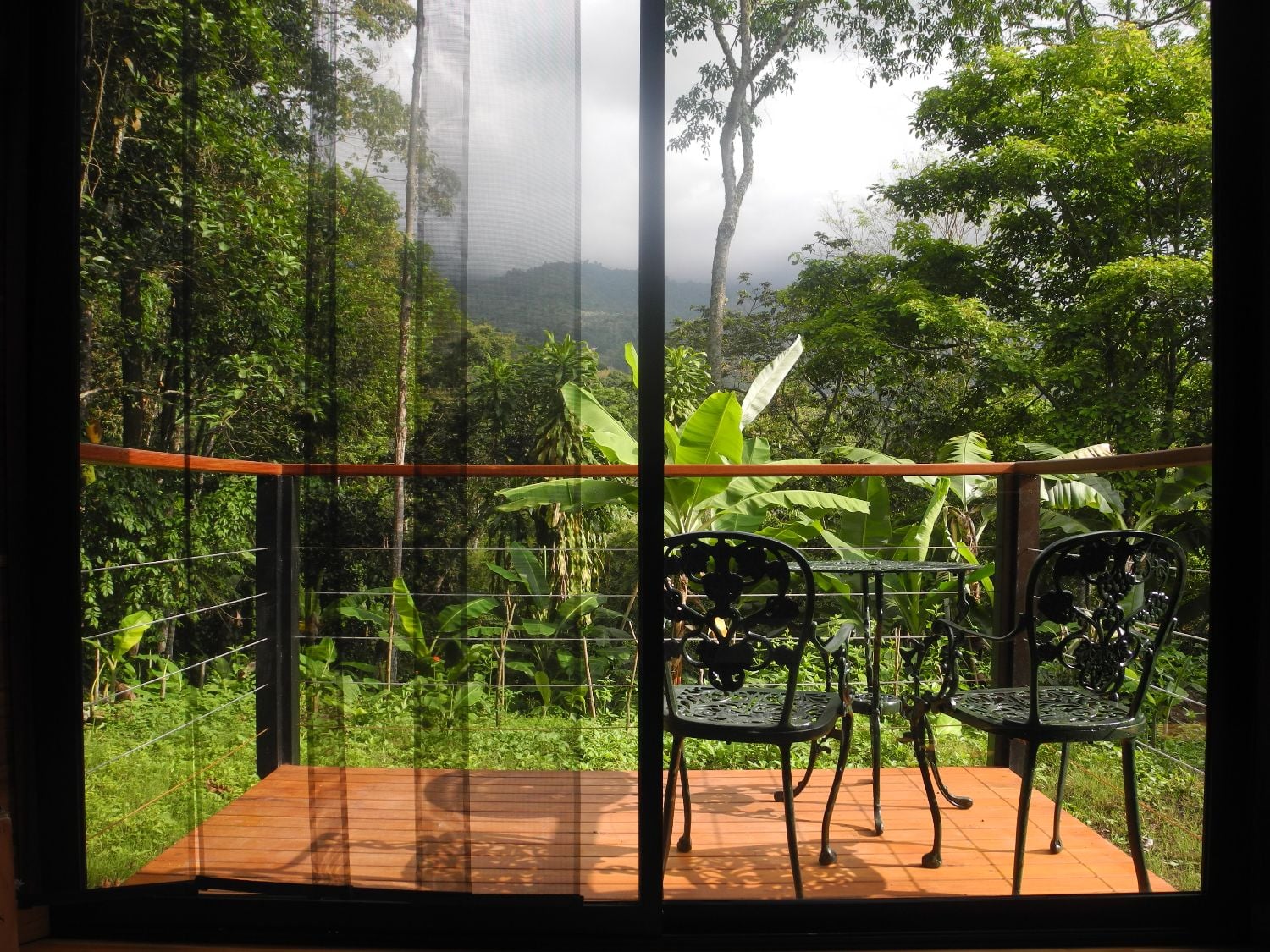 Mogambo Ecolodge, a Private Botanical Garden Stay