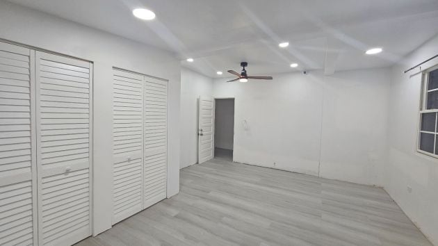 Beautiful renovated modern 4 bedroom House near the embassy!!