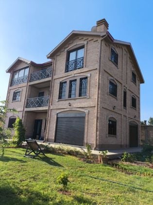 RENT APARTMENT AMBATOLAMPY TSIMAHAFOTSY 