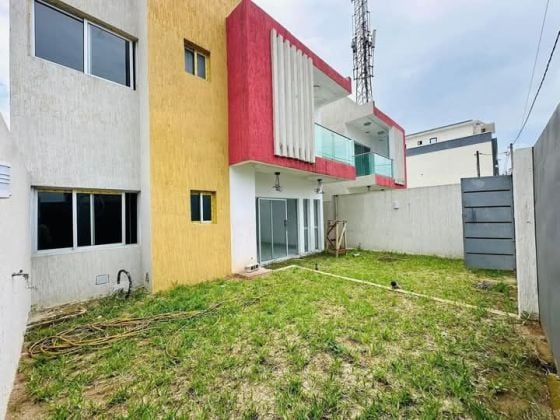 À vendre 2 villas duplex à Cocody riviera faya cité ...