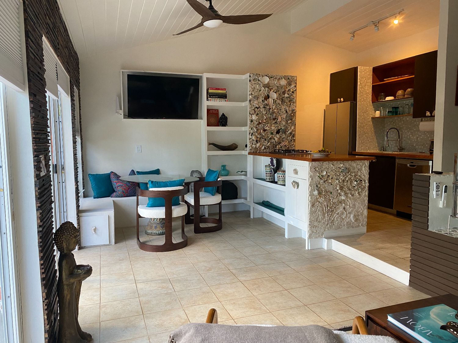 LUXURY LONG TERM RENTAL, OLEANDER GARDENS , ELEUTHERA BAHAMAS