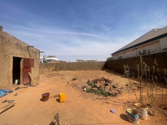 Parcelle de 320m2 à Ouaga2000 Zone C non loin de SALITAS FC