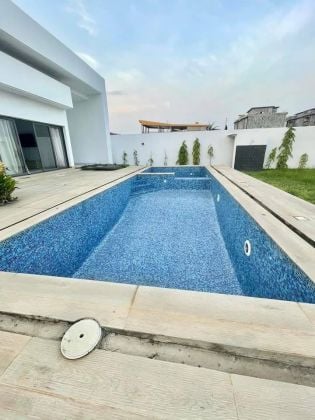 Belle villa en vente grand bassam 