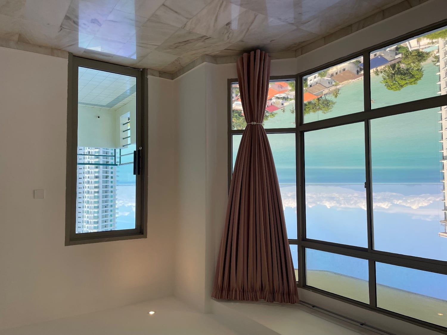 Rare Sea View + Hill View Condo (Newly Renovated & Vacant)