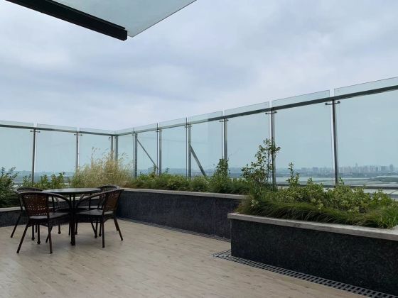 Beautiful Garden!! Big Terrace house apartment for rent Suzhou /Jinji lake ...