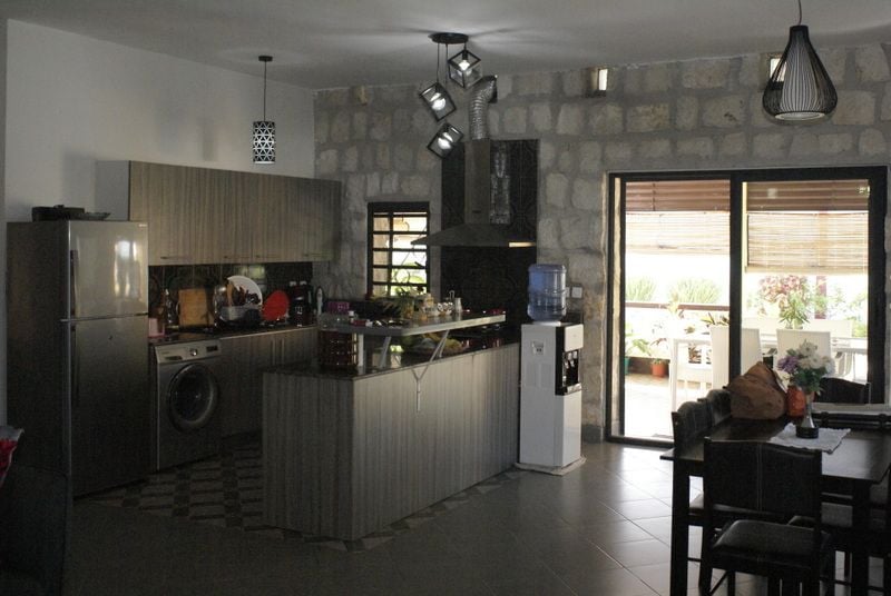 VTE  MAISON T3 + STUDIO + PISCINE- Majunga (Madagascar)