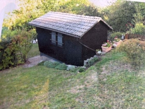 Beautiful Garden with Scenic Views & Cozy Garden House in Uhlbach