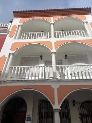 Big House and posible opotunities for rent