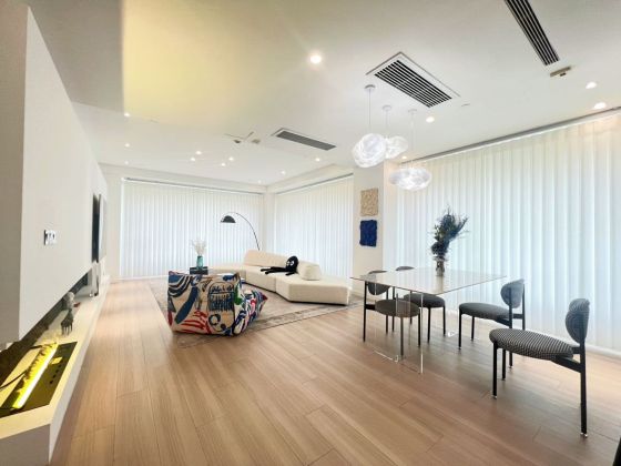 Eslite Residence,1room,1bath,116sqm,clean, well-kept, spacious, large ...