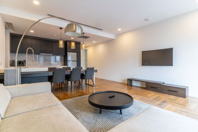 Modern Apartment 2 bedroom available for rent swimming pool 