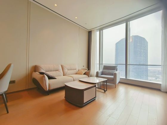 Fantastic！IFS apartment,3rooms,3baths,202sqm,clean, well-kept, ...