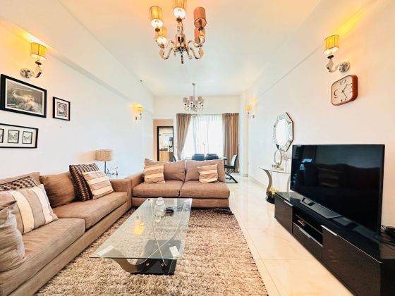 Best Deal! Luxury Building With Modern Facility