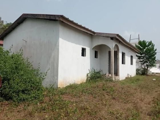 Sale of 2 villas in Bingerville 