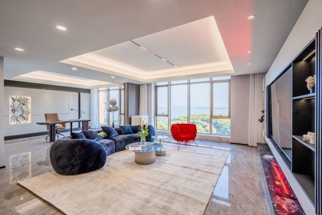 Amazing Jinji Lake View!!!  modern /unique design/3 rooms,bathtub/central ...