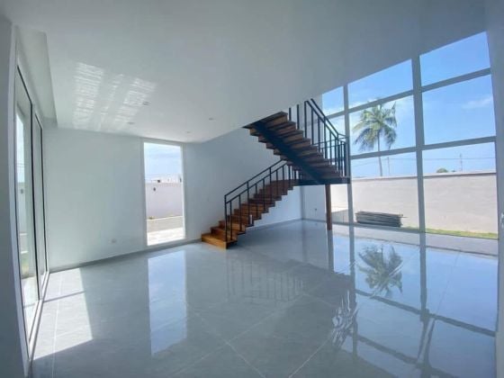 Villa duplex haut standing en vente grand bassam 