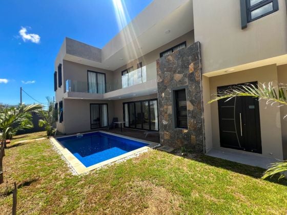 À VENDRE - VILLA DE 4 CHAMBRES - PEREYBERE (EN CONSTRUCTION)