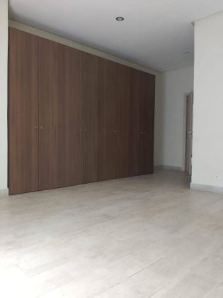 Bel appartement 4 pièces à vendre en zone 4