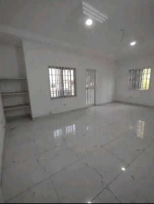 APPART 2 CH SALON COUR UNIQUE À LOUER À ADIDOGOMÉ ...