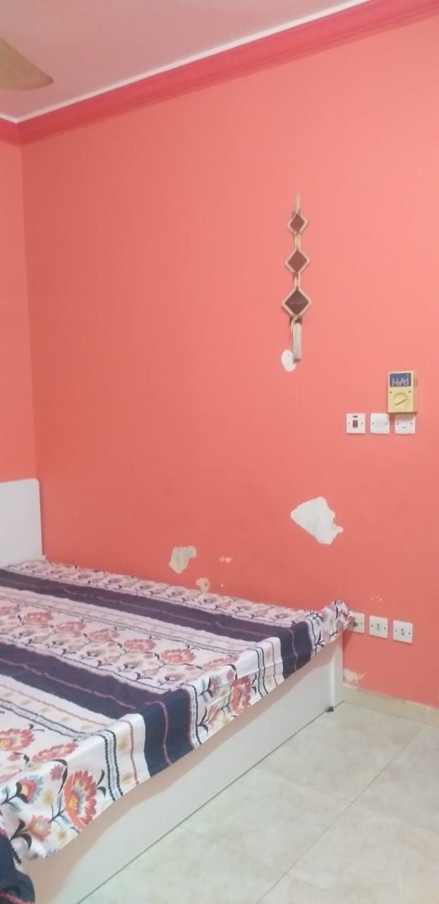 1 Seprate Room with Shared Bathroom For Rent