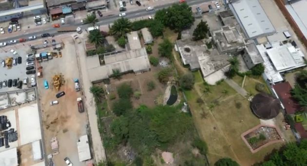 VENDESI MAGNIFICO TERRENO PIANEGGIANTE DI 6042 m2 IN ZONA 4 SUL BORDO ...