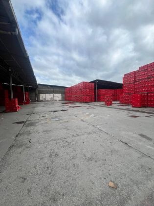 ZONE3 rue des brasseurs bordure de voie vente 7100m2