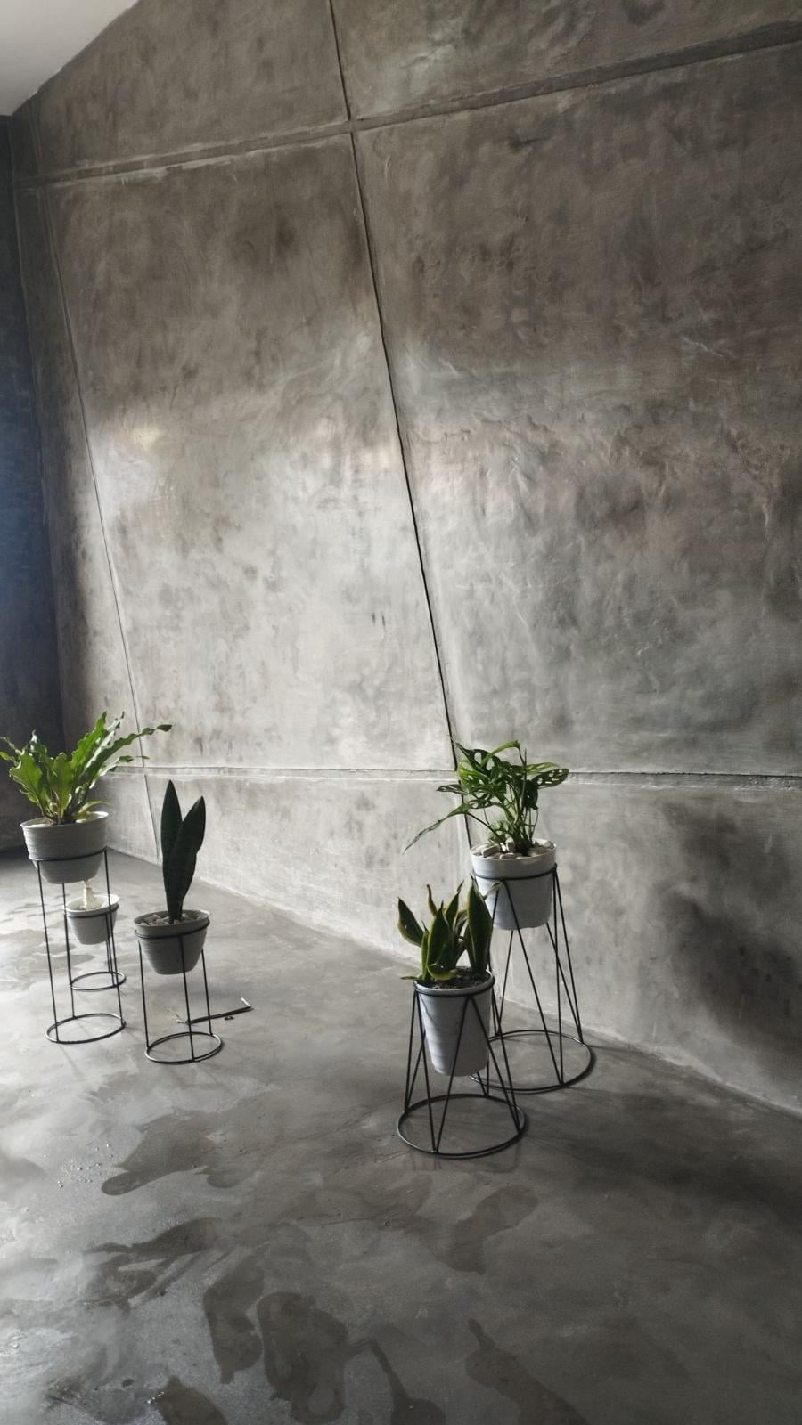 For Rent Industrial House with Rooftop and View