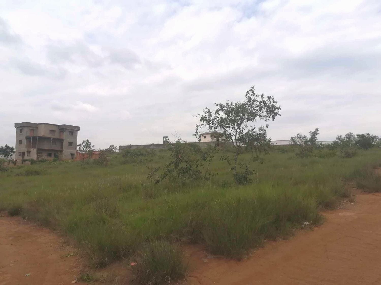 LAND FOR SALE IN AMBOHIMALAZA 