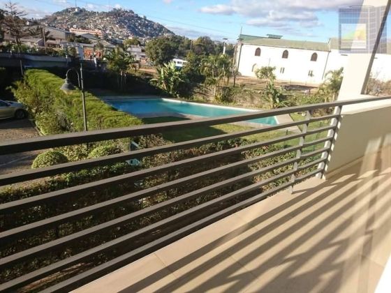 FURNISHED 1-BEDROOM APARTMENT FOR RENTAL - ANKADIMBAHOAKA 