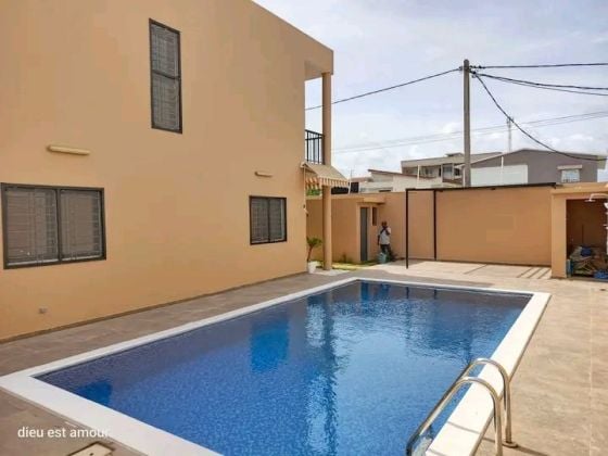 Affitto duplex di 4 locali + dependance + piscina Bassam Mockeyville 