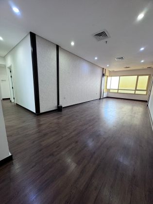 For rent, an unfurnished apartment in Hawally Square, Salmiya, with 3 ...