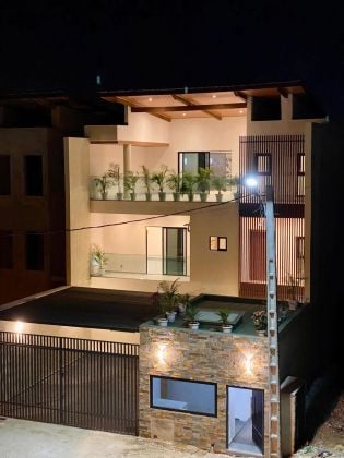 VILLA TRIPLEX EN VENTE AVEC PISCINE BINGERVILLE 