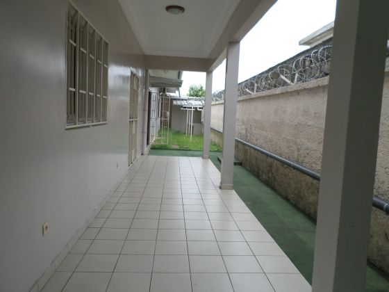 GRANDE VILLA CLIMATISEE DE 2 CHAMBRES A LA SABLIERE